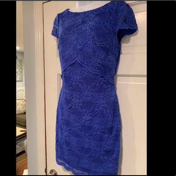 BEBE dress - Picture 3 of 13